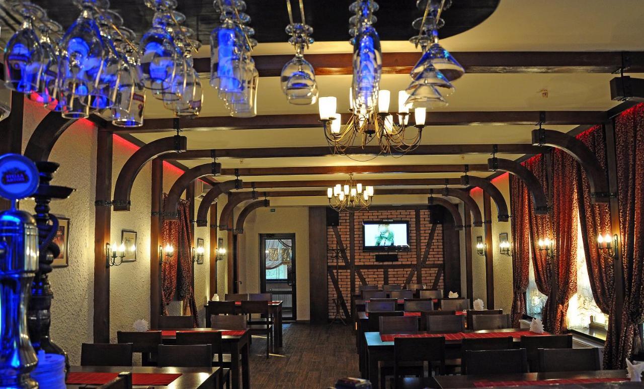 Casablanca Hotel Kaluš Exteriér fotografie